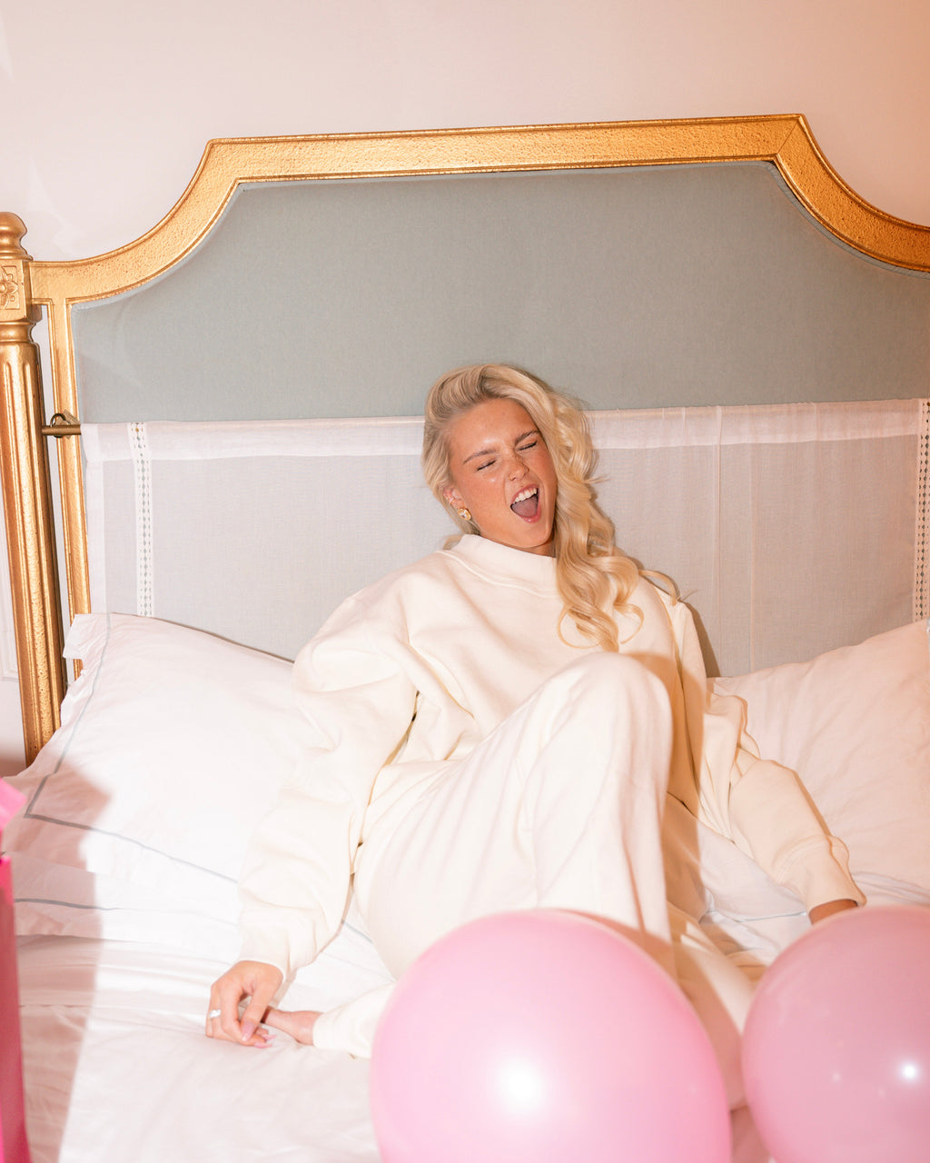 Candle Essential Mockneck