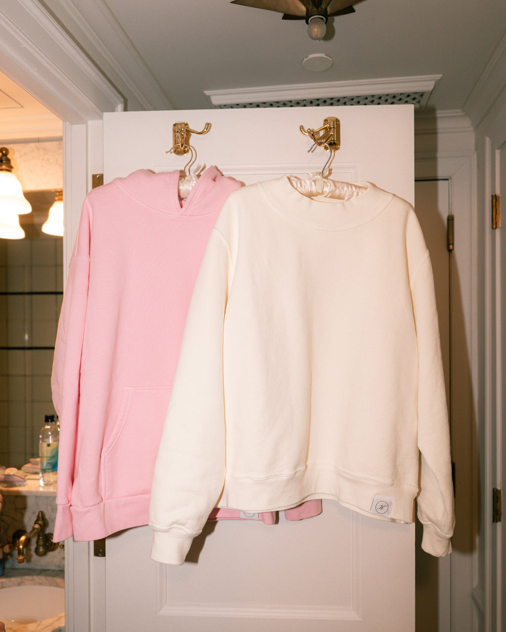 Candle Essential Mockneck